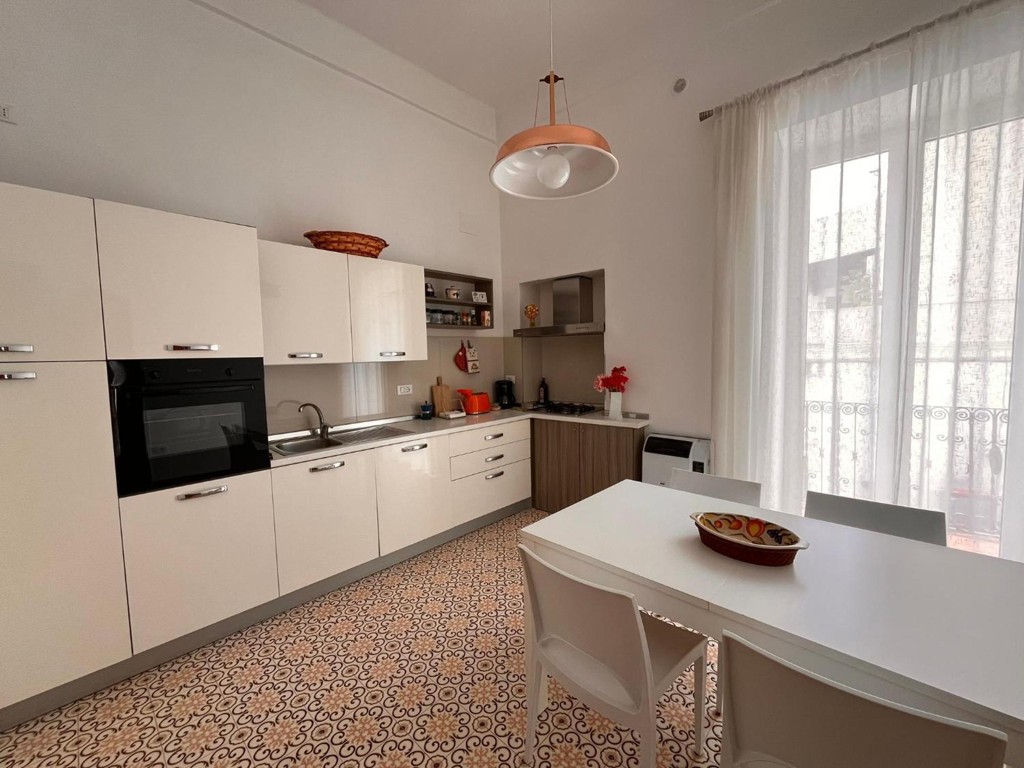 Vele Bianche Cosy Home Con Terrazza Поліньяно-а-Маре Екстер'єр фото